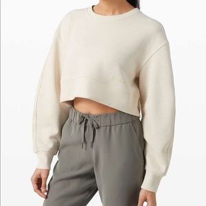 Lululemon soft ambitions crop crew xs/s NWOT